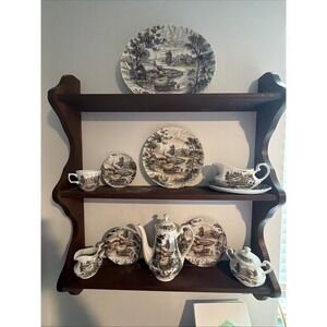 40 Yorkshire ENGLAND 8 Dinner Plates, 5 saucers, 8Saucers, Etc (in Description)